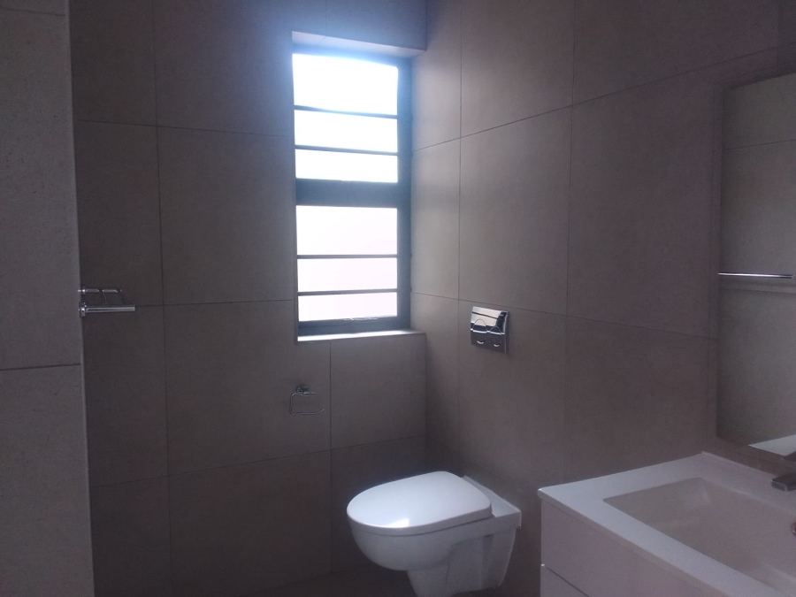 To Let 3 Bedroom Property for Rent in Gonubie Eastern Cape